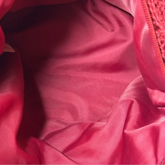 The SAK Crotchet Red Shoulder - Picture 10 of 11